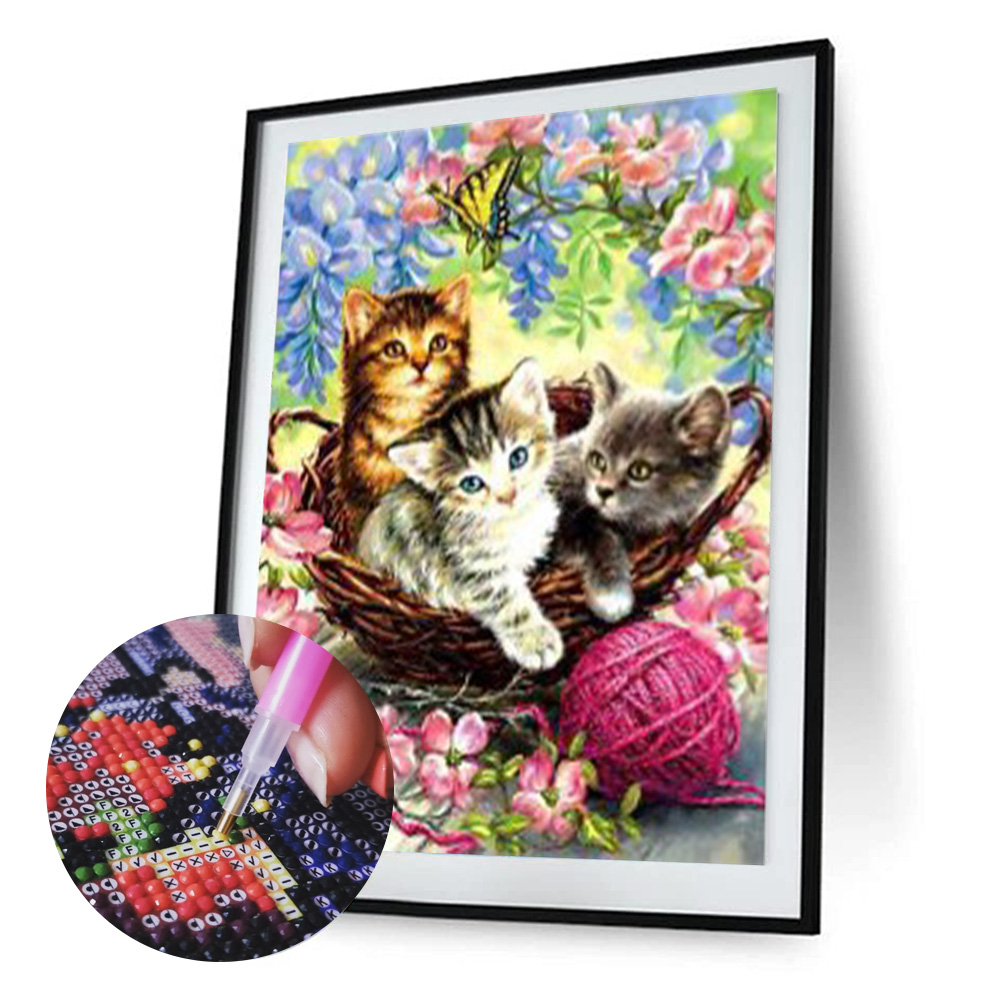 Loov_Disain_Teemant_Mosaiik_teemantpusle_Kassipojad_30x40cm Loov_Disain_Teemant_Mosaiik_teemantpusle_Kassipojad_30x40cm
